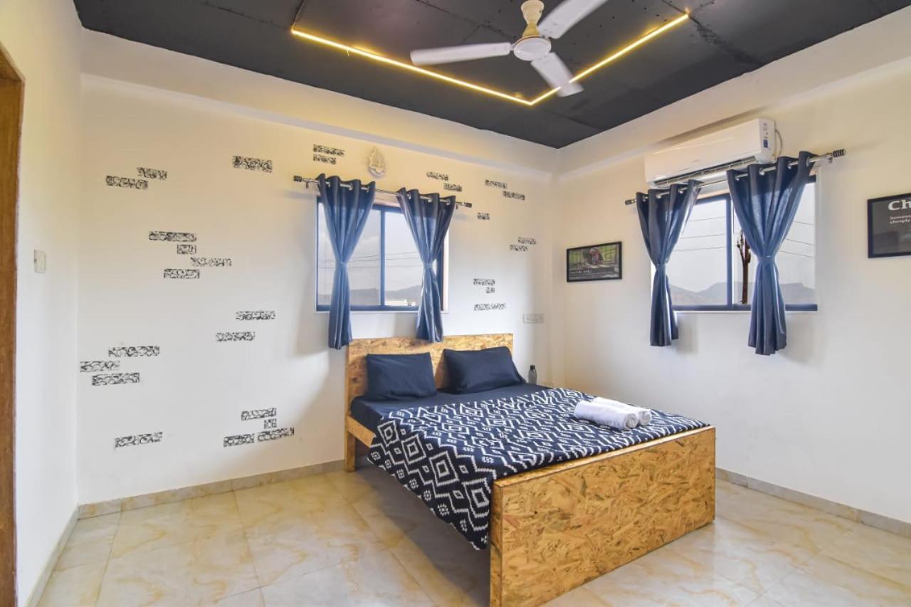 Empyrean Stay Ll 3Bhk Ll Black Horse Villa Ll Ac Ll Private Pool Ll Wifi II Lux Ll Lonavala Eksteriør bilde