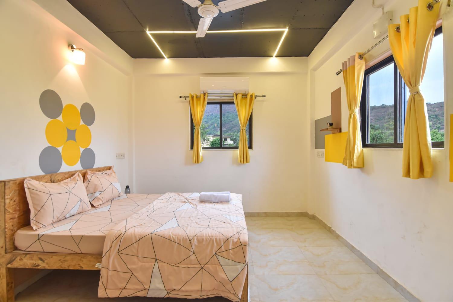 Empyrean Stay Ll 3Bhk Ll Black Horse Villa Ll Ac Ll Private Pool Ll Wifi II Lux Ll Lonavala Eksteriør bilde